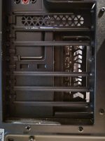 GPU-Slotblenden.jpg GPU-Slotblenden.jpg