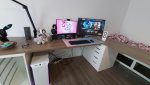 Zimmer Eckschreibtisch.jpg Zimmer Eckschreibtisch.jpg